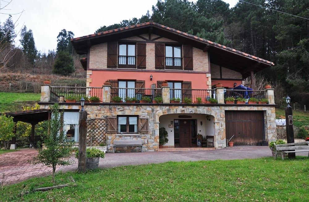 Casa Rural Goiena Mungia Exterior photo